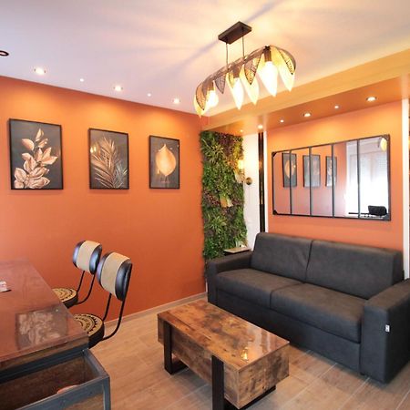 Luxury Studio, Rez De Chaussee, Parking Prive Video Surveillance, Canape Haute Qualite Convertible Couchage 2 Personnes, Centre Ville Proche, Restaurant, Boulangerie 2 Minutes A Pied, Terrasse - 800Metre Carre De Terrain - Gere Par Presta-Zen'Service Verdún Exterior foto